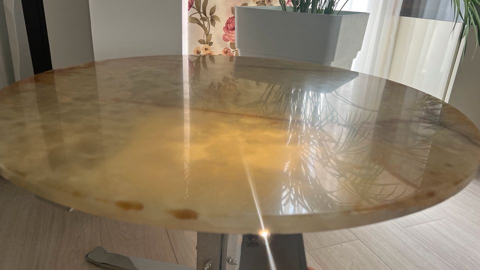 Marmore Onyx Tisch Couchtisch Beistelltisch Wohnzimmertisch in Herzogenaurach