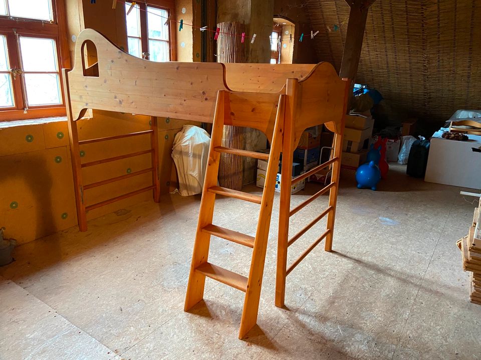 Hochbett aus Massivholz, Etagenbett für Kinder 90 x 200 cm in Detmold