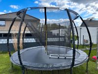 Trampolinnetz 300 cm / 8 Pfosten / NEU Nordrhein-Westfalen - Löhne Vorschau