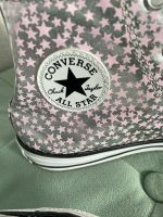 Convers Chucks Sneaker Gr. 37 silber mit rosa Sternen Baden-Württemberg - Heidenheim an der Brenz Vorschau