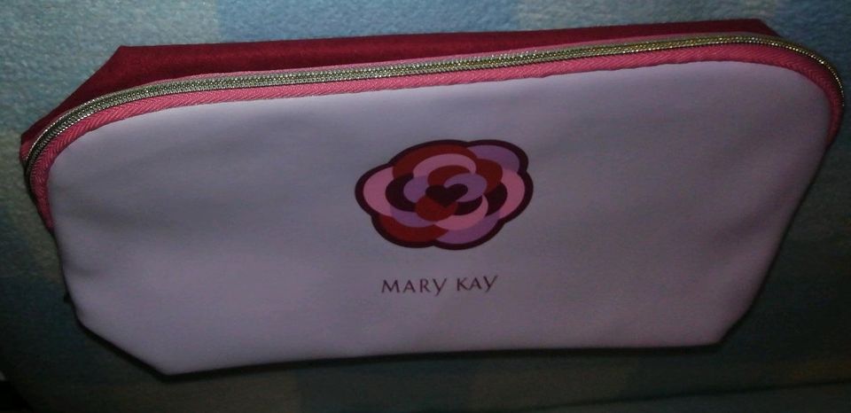 Mary Kay Beauty Bag Kosmetiktasche Kulturbeutel Reisetasche Neu in Frankfurt am Main