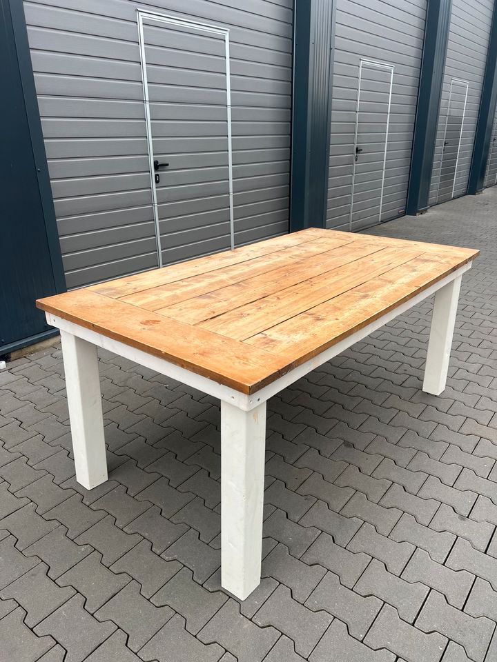 Holztisch Massivholztisch Shabby Chic Tisch in Bedburg