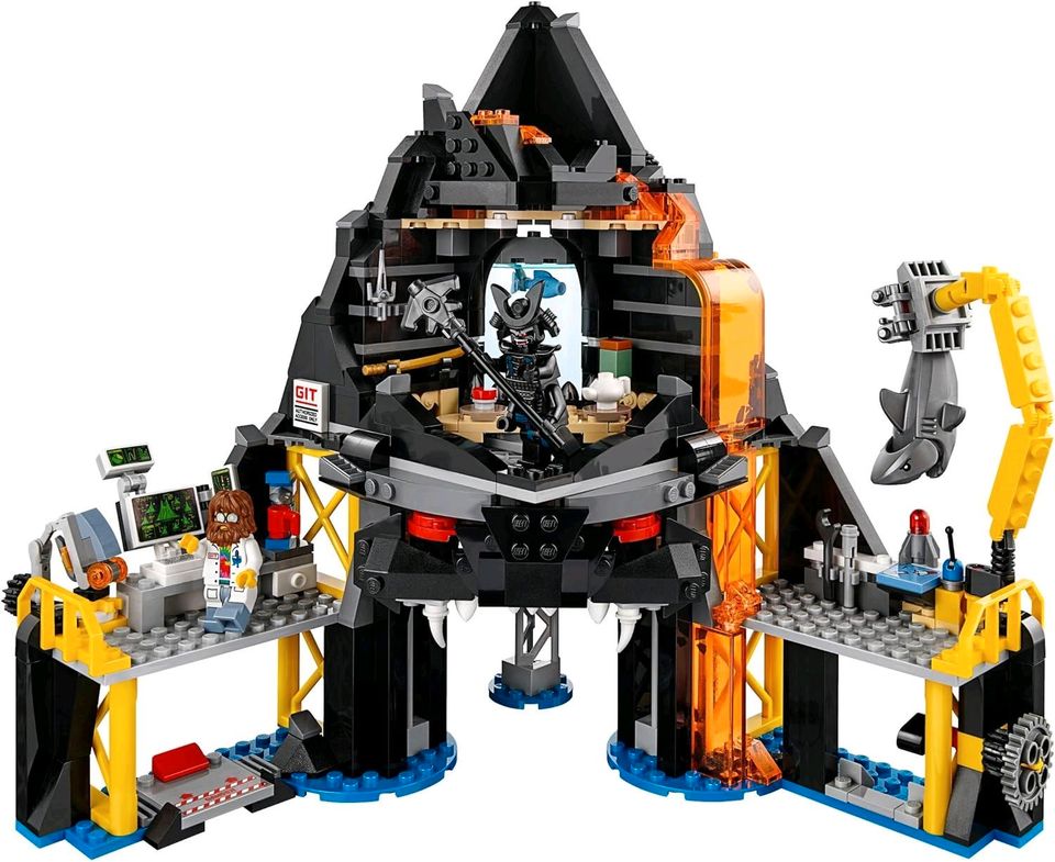 LEGO NINJAGO MOVIE Garmadons Vulkanversteck 70631 in Leipzig