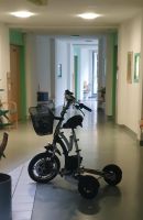 EWO Life Rollator Geh-Hilfe mit Motor und Zubehör Baden-Württemberg - Schwäbisch Gmünd Vorschau