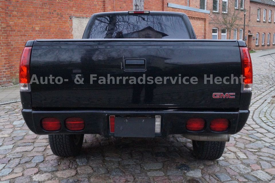 GMC Sierra 2500 Chevrolet Silverado C2500 100000km in Woldegk