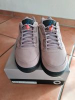 Air Jordan 5 Retro Low PSG 45,5 Sneaker / Schuhe Bayern - Aßling Vorschau