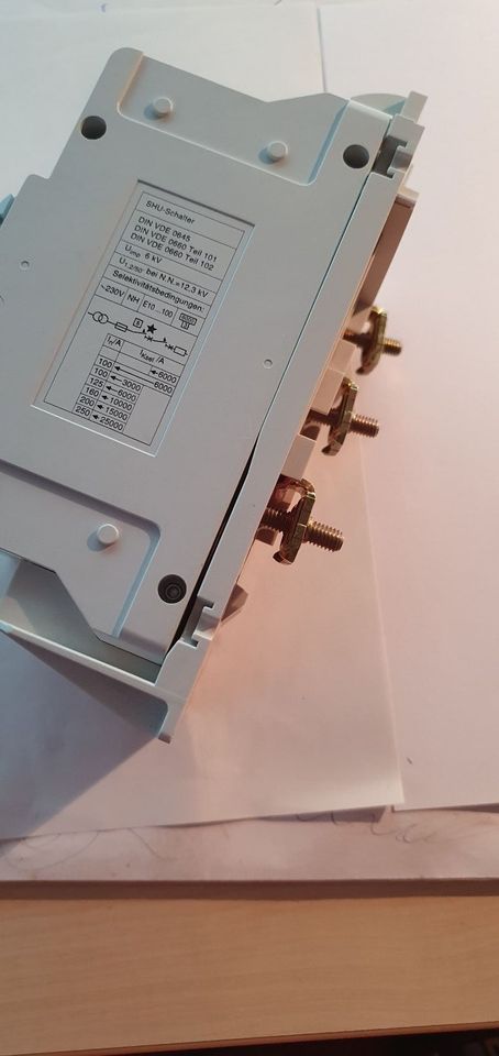 Siemens SHU Schalter 35A in Neukieritzsch