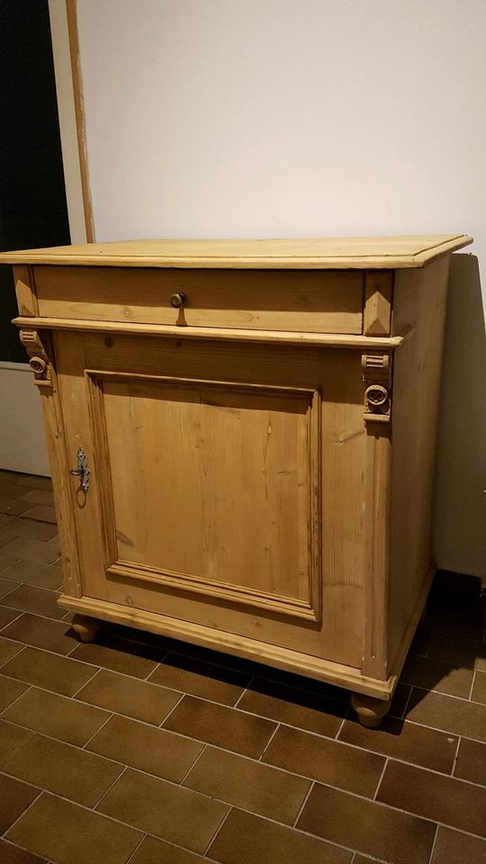 ★ ANTIK ★ Schöne kleine Gründerzeit Kommode Sideboard Truhe ★ massiv ★ Weichholz Schränkchen Vorratsschrank Brotschrank ★ komplett restauriert von wohnART ANTIKMÖBEL in Neunkirchen-Seelscheid