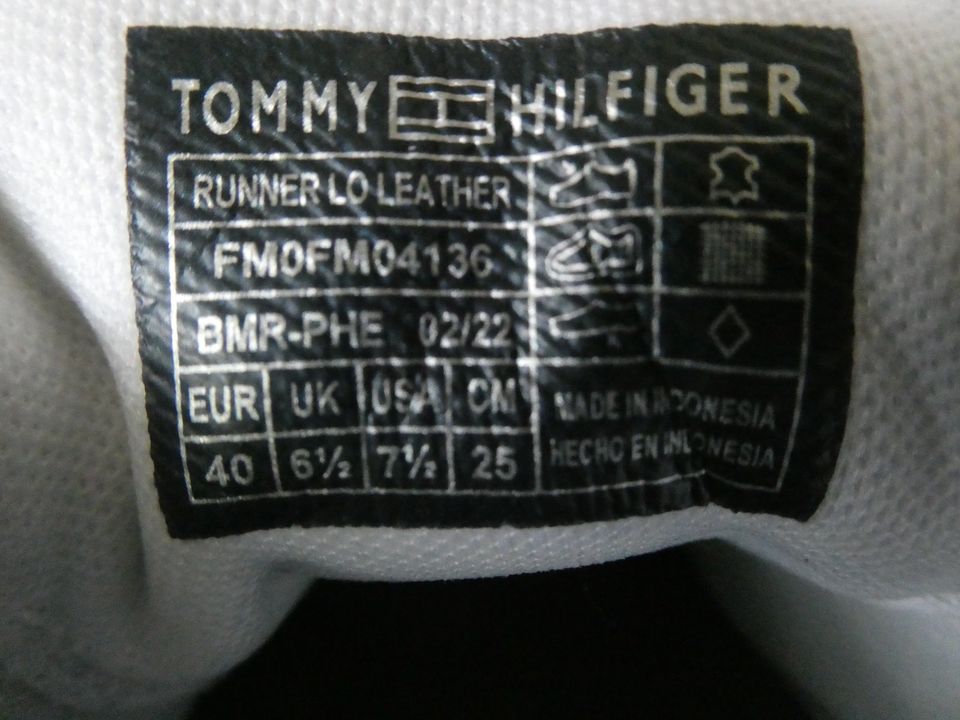 NEU Sneaker Tommy Hilfiger Leder weiß, Gr. 40 in Frankfurt am Main