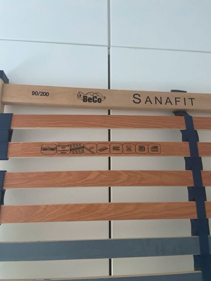Lattenrost (verstellbar) 90/200 von Sanafit/Preis pro Stück in Halle