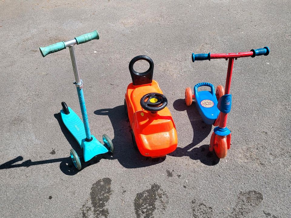 2x Roller Kinderroller + 1x Bobbycar Rutschauto für kleine Kinder in Herten