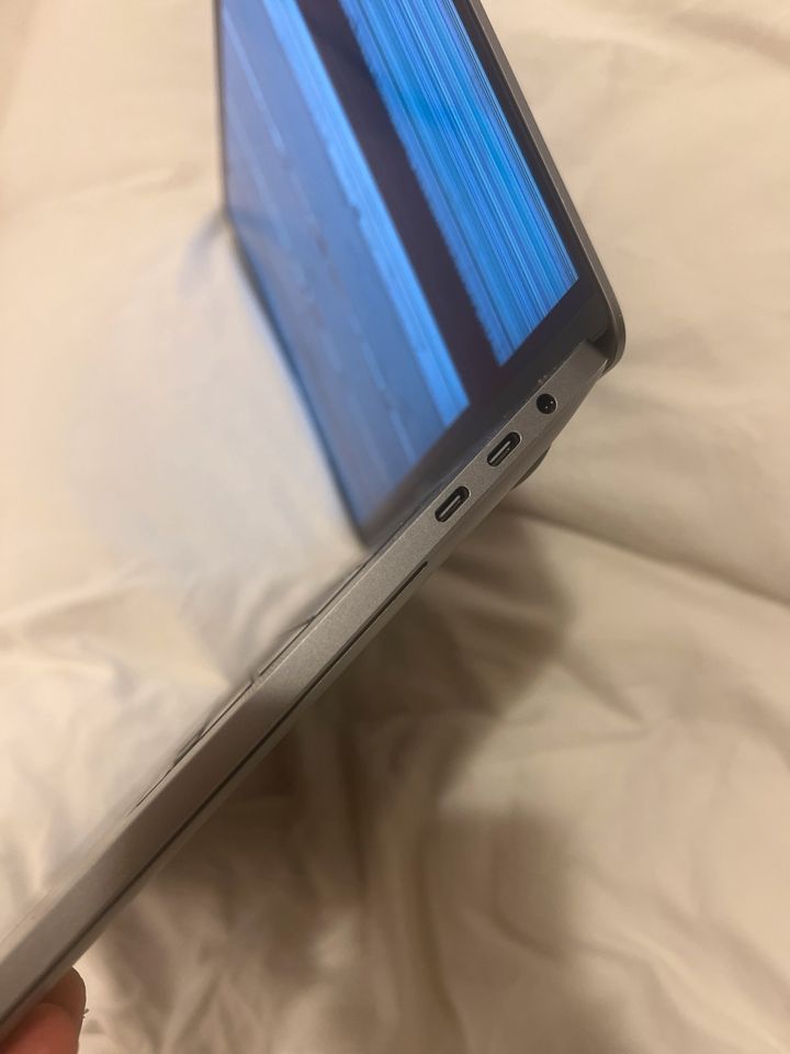 2019 MacBook Pro 16zoll in Coburg