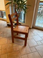 1 Stuhl aus Vollholz in Kiefer lackiert Bad Doberan - Landkreis - Bad Doberan Vorschau