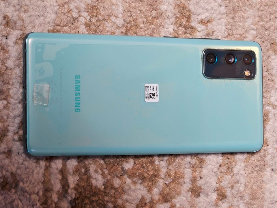 Samsung S20 FE 128GB in Altdorf