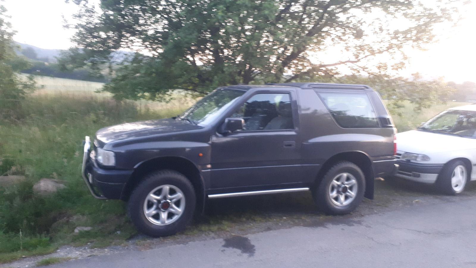 Abbildung des Autos Opel Frontera A Sport 2.…
