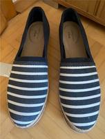 Clarks Espadrilles, Slipper Gr. 5 = 38 blau weiß Hessen - Wiesbaden Vorschau