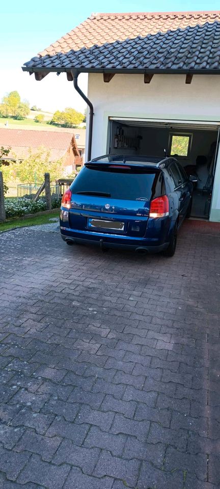 Opel Signum 2.2 Direct in Bad Birnbach