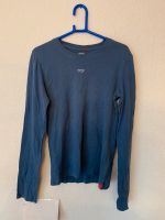 Ein dünner blauer Pullover von Esprit Nordrhein-Westfalen - Haan Vorschau
