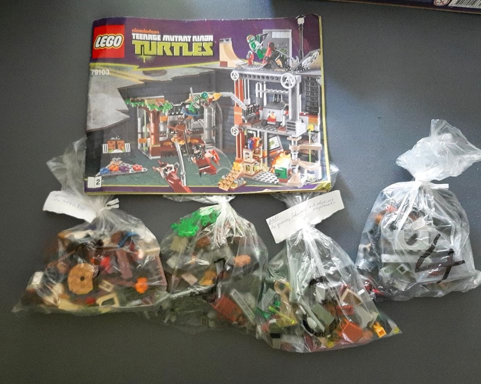 Biete 4 Lego Teenage Mutant Ninja Turtles in Berlin
