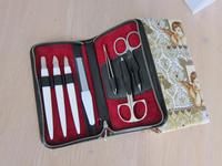 Nagelpflege-Etui, neu, zu Weihnachten, Leder m. Samt, Maniküreset Nordrhein-Westfalen - Halver Vorschau