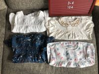 Süße Bluse 3-4 104 weiß Blumen Waldtiere blau NEXT ab 7€ Nordrhein-Westfalen - Oberhausen Vorschau