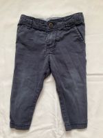 Oshkosh Stoffhose dunkelblau Größe 9-12 Monate (ca. 80) Kr. München - Neuried Kr München Vorschau