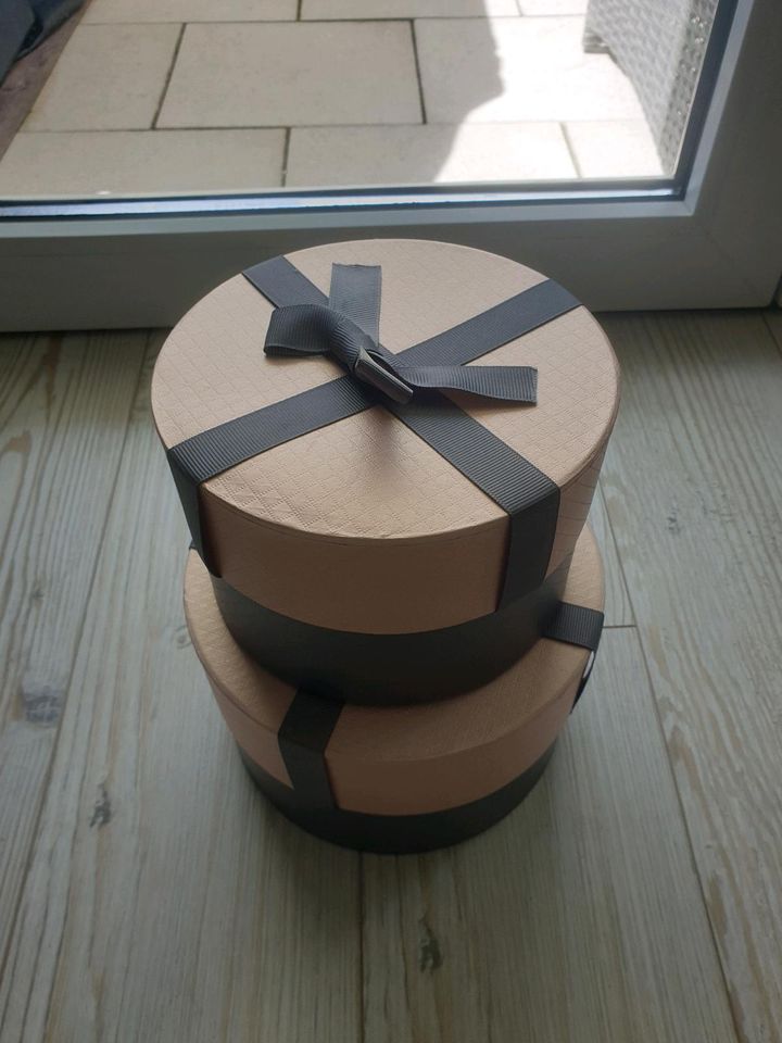Runde Kisten | Verpackungen | Geschenkboxen in Sprockhövel