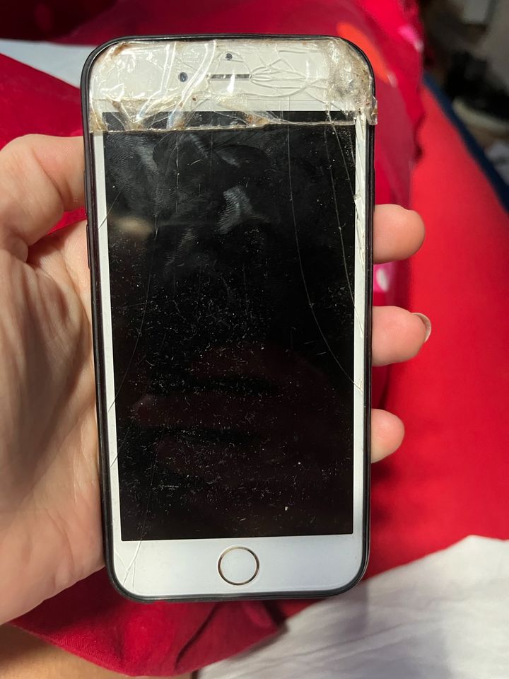 iPhone 5 für Bastler Handy Apple Sprung Display defekt in Bellenberg