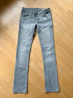 Diesel Jeans Liv slim 28/32 grau Hessen - Eschborn Vorschau