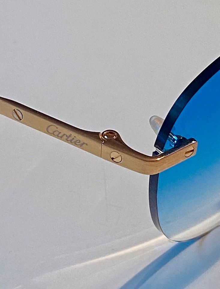 Cartier Sonnenbrille Gold in Hamburg