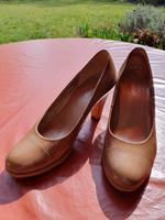 Gabor Lackleder-Pumps, beige, Gr. 4, kaum getragen Bayern - Grafing bei München Vorschau