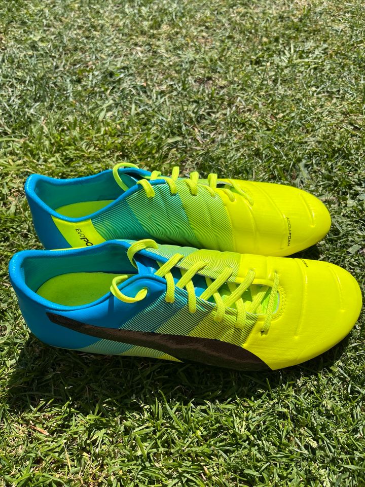 Puma EvoPower 2 Fußballschuhe, Größe 42 (einmal getragen) in Nordholz