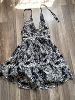 Schwarz Weißes Sommerkleid Gr. 36 s H&M V- Ausschnitt Damen Bayern - Ortenburg Vorschau
