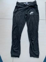 Nike jogginghose, gr 140, grau, Top Saarland - Lebach Vorschau