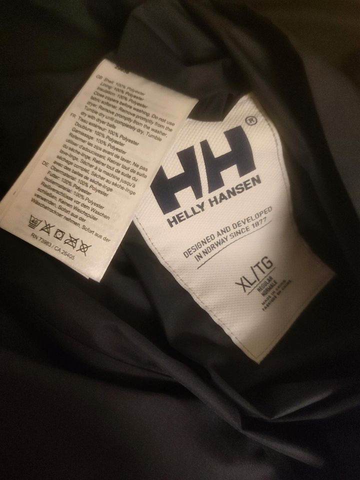 Helly Hansen Steppjacke mit Wendefunktion in gelb in Aachen