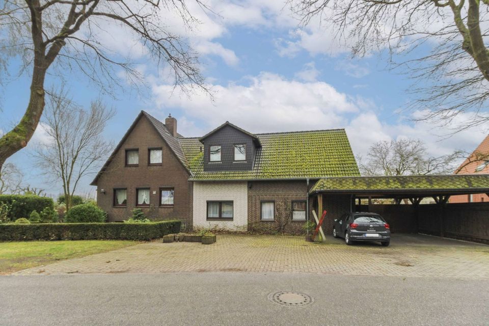 Ein- bis Zweifamilienhaus mit bis zu zwei Einliegerwohnungen und großem Garten in Nienhagen in Nienhagen