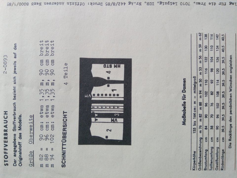 Damen Schnittmuster Vintage DDR-Neue Modelle Bluse-Fertigschnit in Freiburg im Breisgau