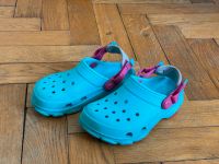 Crocs Clogs mit Klett Badeschuhe Blau Türkis Pink Gr. C12 29-30 Berlin - Treptow Vorschau