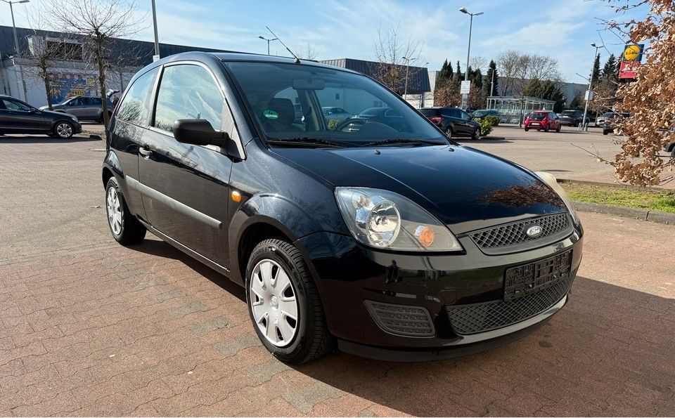                     Ford Fiesta 1.3L *Tüv*PDC*Bluetooth*Klima*Zv*