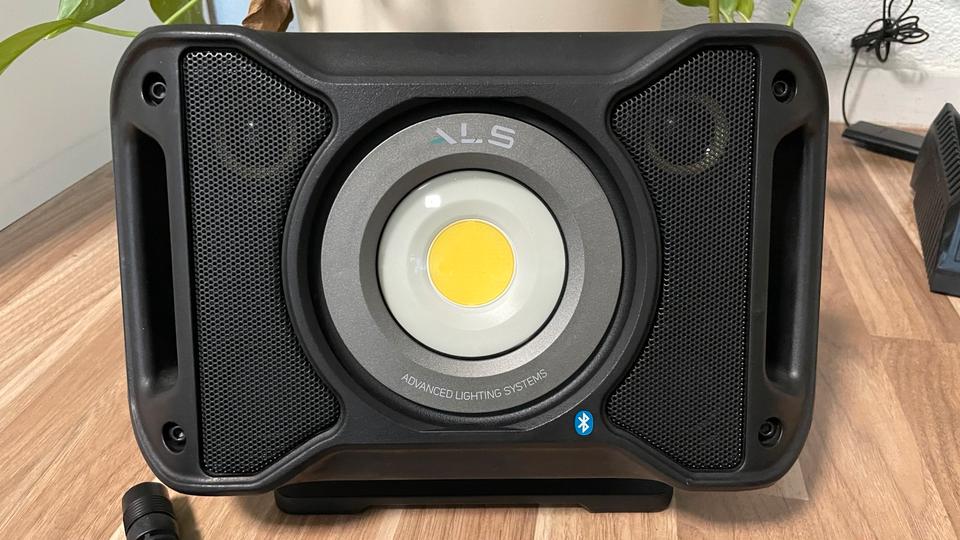 SCANGRIP LED-Arbeitsleuchte Audio Bluetooth, Light AUD502H, USB in Ebersbach an der Fils
