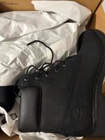 Neu Timberland Kinsley Boots Schuhe schwarz black nubuck Leder 42 Nordrhein-Westfalen - Herne Vorschau
