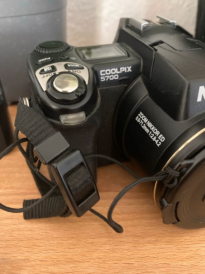 Nikon coolpix 5700 Digitalkamera in Greifswald