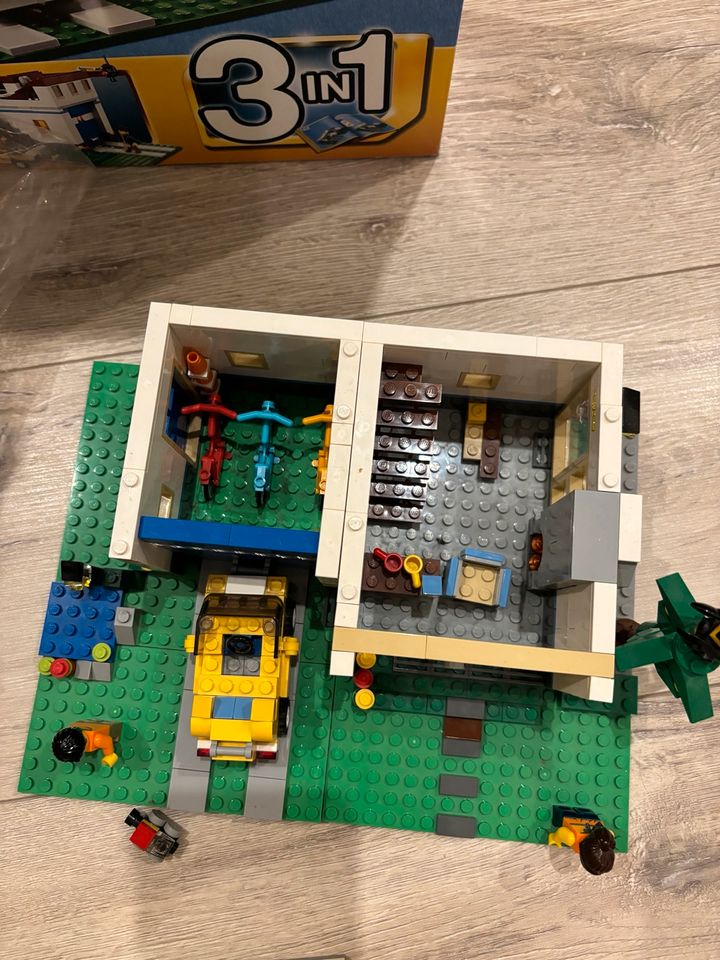 Lego Creator großes Familienhaus 31012 in Ahlen