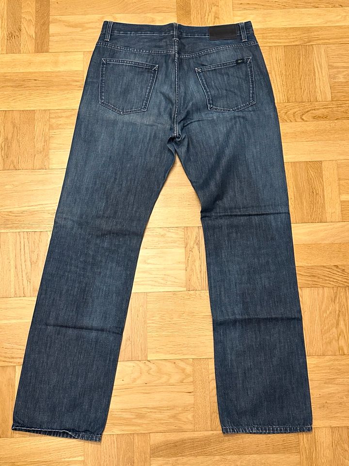 Fast neue original Lacoste Jeans in Größe 50 in Nordstadt