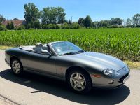 Jaguar XK8 Convertible Cabrio 4,2 l V8 EZ 07/2006 grau Neuhausen-Nymphenburg - Neuhausen Vorschau