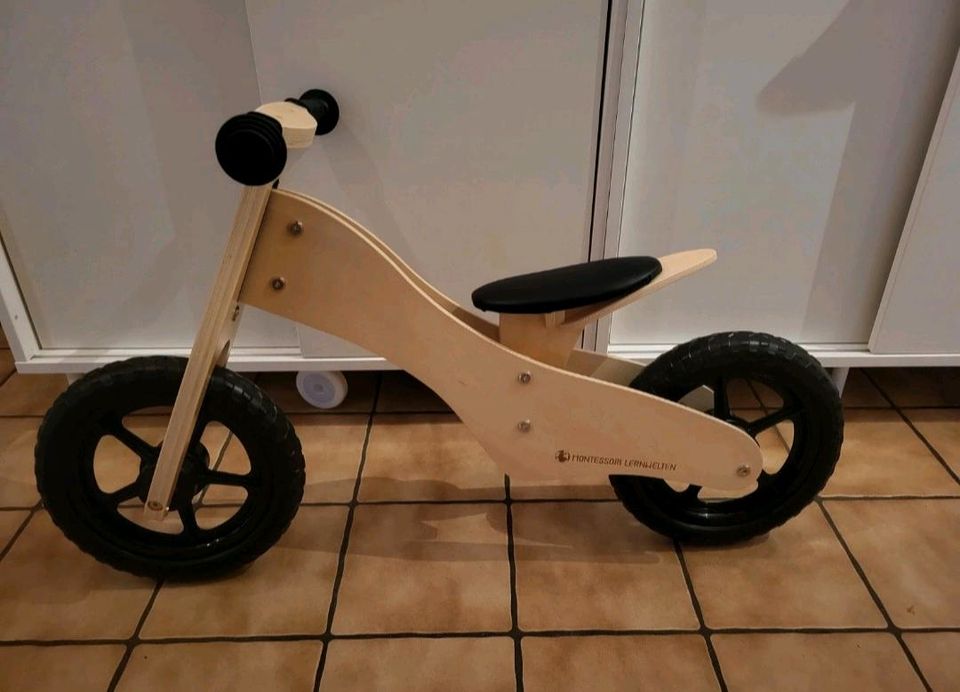 Montessori Laufrad aus Holz NP 80€ in Hasselroth