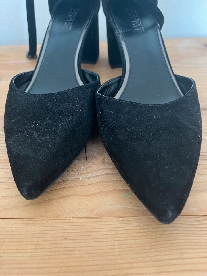 Slingbacks mit Blockabsatz Gr. 41 in Stuttgart