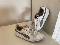 Damen Schuhe / Puma / Gr. 36 Niedersachsen - Norden Vorschau