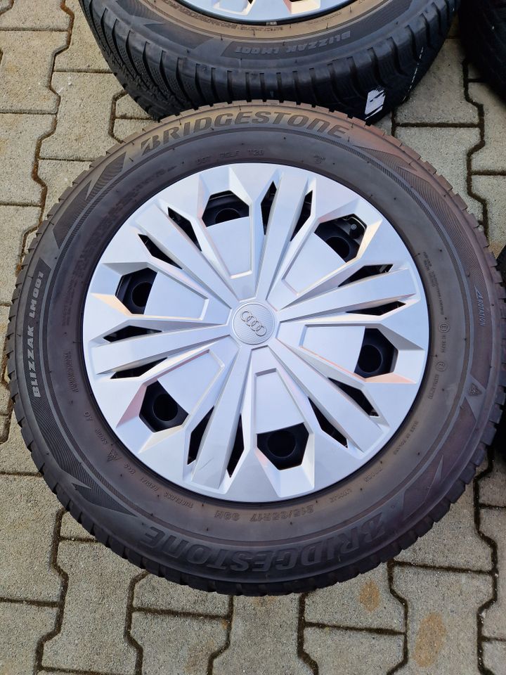 Original Audi Q3 F3 215/65R17 Winterreifen Satz Kompletträder M+S in Rodgau