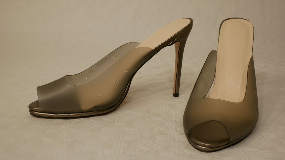 pvc high heels semi transparent Gr.45 in Schwelm